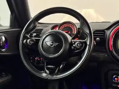MINI Clubman 2017 - 13750 EUR, 98000 km - AUTO.MOTO.pt - 98000km - foto 28 de 60