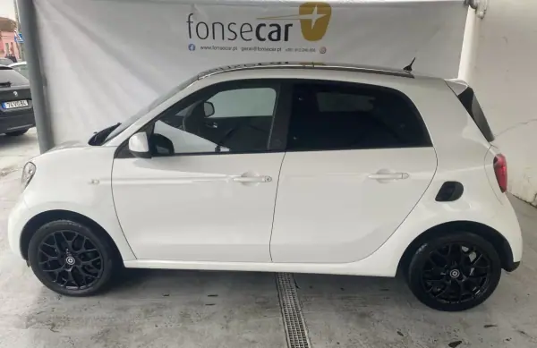 Smart ForFour 2019 - 11490 EUR, 41490 km - AUTO.MOTO.pt - 41490km - foto 3 de 12