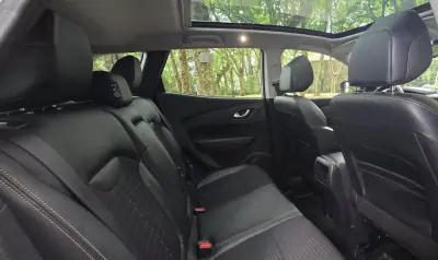 Renault Kadjar 2017 - 13900 EUR, 101000 km - AUTO.MOTO.pt - 101000km - foto 16 de 20