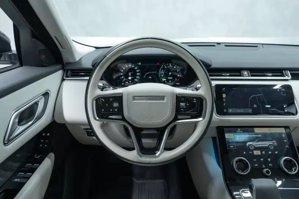 Land Rover Range Rover Velar 2021 - 49950 EUR, 46000 km - AUTO.MOTO.pt - 46000km - foto 22 de 53