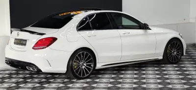 Mercedes-Benz C 220 2016 - 22990 EUR, 170000 km - AUTO.MOTO.pt - 170000km - foto 13 de 36