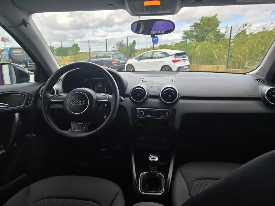 Audi A1 Sportback 2017 - 14950 EUR, 69000 km - AUTO.MOTO.pt - 69000km - foto 9 de 10