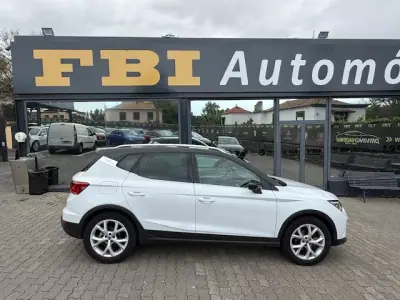 SEAT Arona 2022 - 18900 EUR, 65438 km - AUTO.MOTO.pt - 65438km - foto 7 de 12