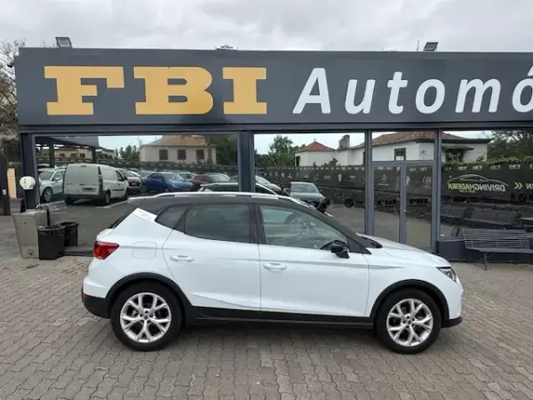 SEAT Arona 2022 - 18900 EUR, 65438 km - AUTO.MOTO.pt - 65438km - foto 7 de 12