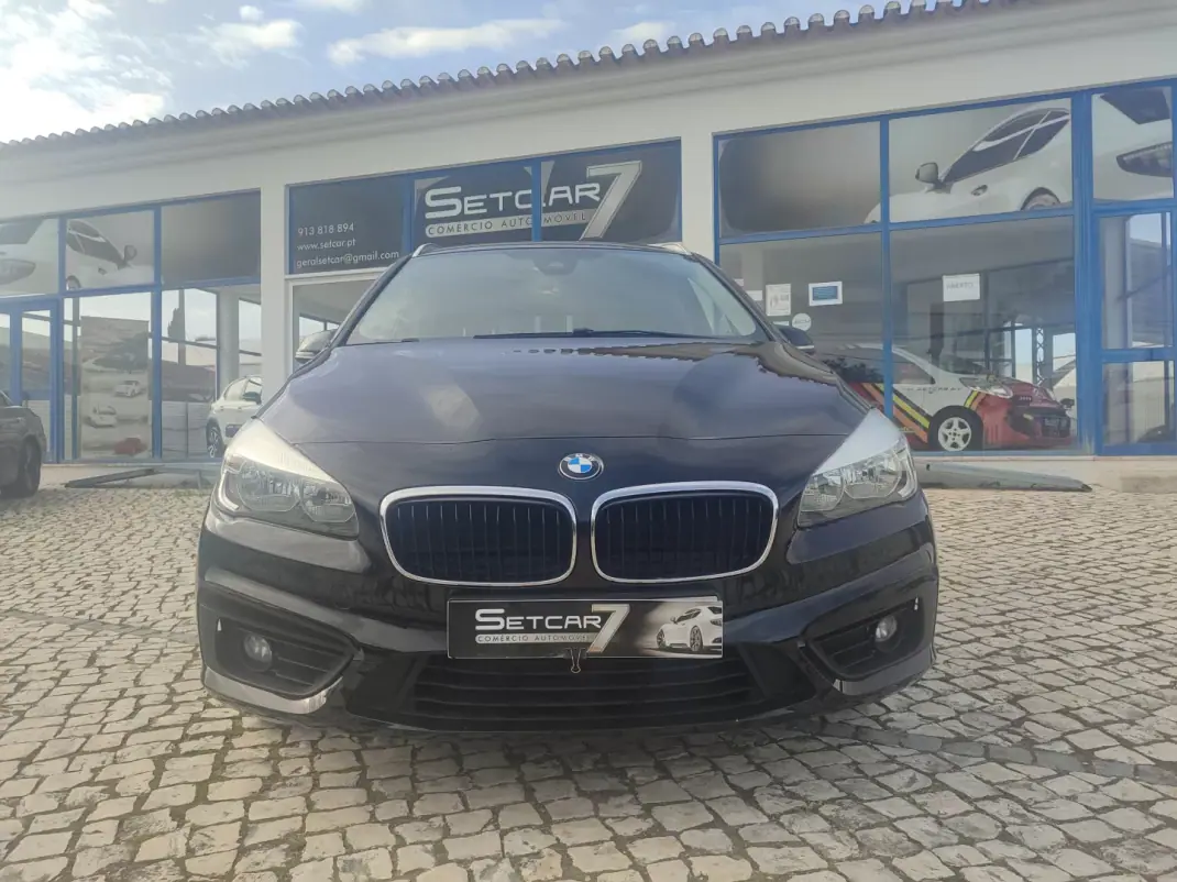 BMW 216 Gran Tourer 2018 - 18900 EUR, 103000 km - AUTO.MOTO.pt - 103000km - foto 1 de 26