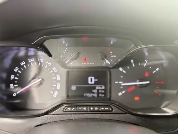 Citroën C3 2019 - 9900 EUR, 170000 km - 170000km - foto 16 de 18
