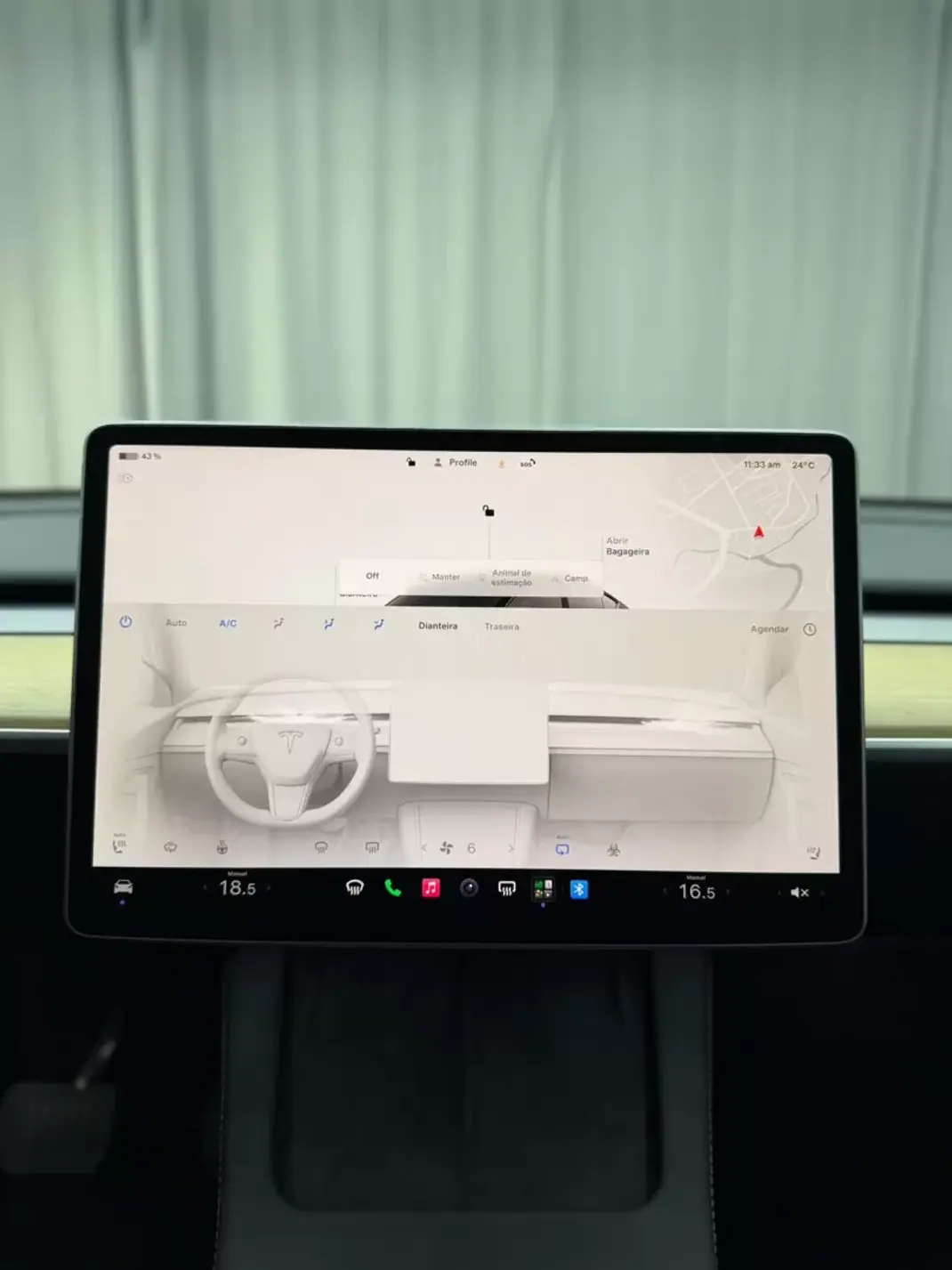 Tesla Model Y 2022 - 31000 EUR, 143000 km - 143000km - foto 12 de 25