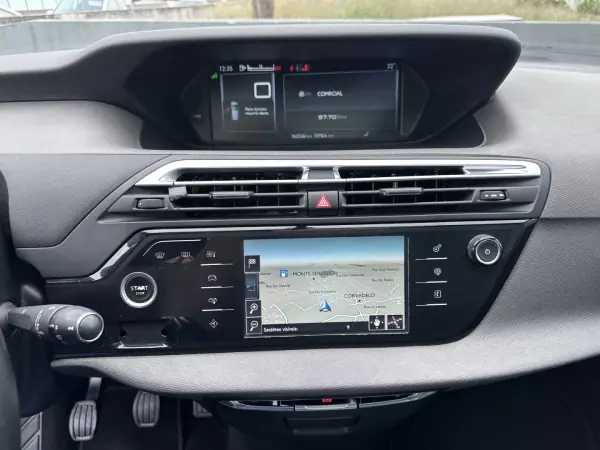 Citroën C4 Picasso 2015 - 9250 EUR, 160000 km - AUTO.MOTO.pt - 160000km - foto 39 de 68