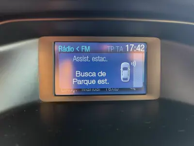 Ford Focus 2013 - 9990 EUR, 186235 km - AUTO.MOTO.pt - 186235km - foto 17 de 23