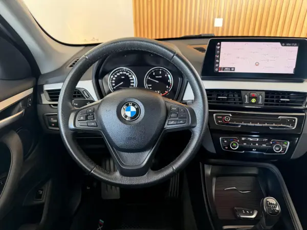 BMW X1 2019 - 22000 EUR, 58000 km - AUTO.MOTO.pt - 58000km - foto 33 de 112