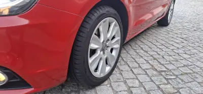 Audi A1 2010 - 6850 EUR, 193000 km - AUTO.MOTO.pt - 193000km - foto 7 de 18