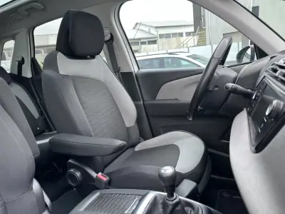 Citroën C4 Picasso 2015 - 9250 EUR, 160000 km - AUTO.MOTO.pt - 160000km - foto 63 de 68