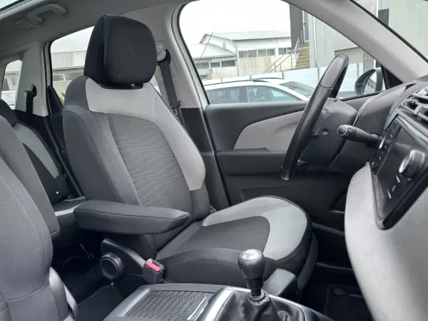 Citroën C4 Picasso 2015 - 9250 EUR, 160000 km - AUTO.MOTO.pt - 160000km - foto 63 de 68