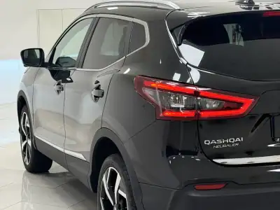 Nissan Qashqai 2017 - 16890 EUR, 117000 km - AUTO.MOTO.pt - 117000km - foto 13 de 40