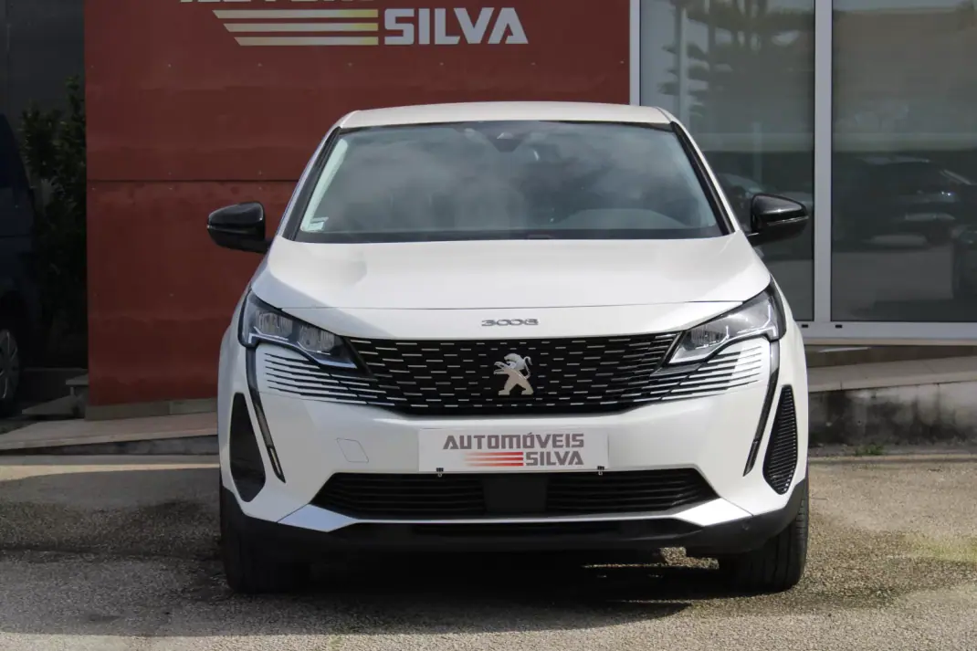 Peugeot 3008 2021 - 22490 EUR, 126000 km - AUTO.MOTO.pt - 126000km - foto 6 de 27