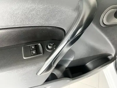 Renault KANGOO EXPRESS MAXI Z.E. 33 2021 - 15800 EUR, 22422 km - AUTO.MOTO.pt - 22422km - foto 15 de 21