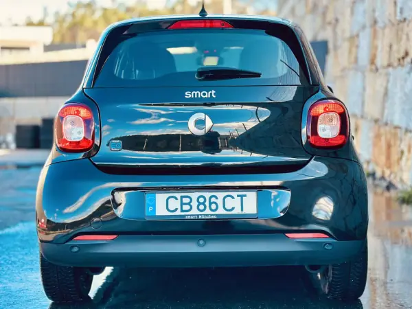 Smart ForFour 2021 - 13900 EUR, 16000 km - AUTO.MOTO.pt - 16000km - foto 5 de 22