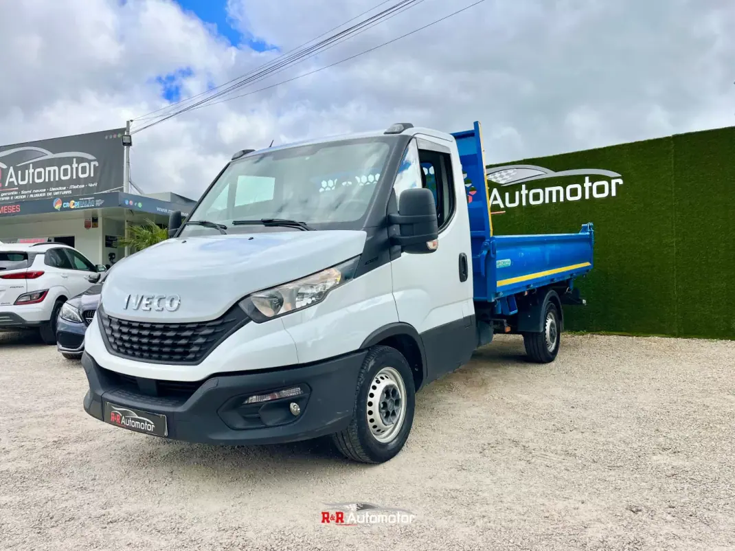 Iveco 2020 - 27500 EUR, 225000 km - AUTO.MOTO.pt - 225000km - foto 7 de 24