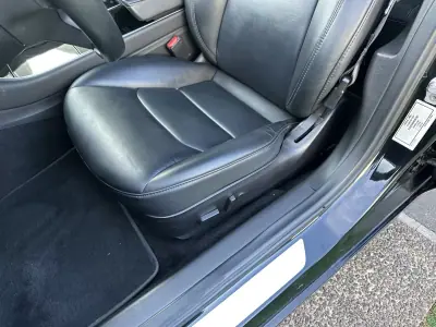 Tesla Model 3 2019 - 19900 EUR, 270000 km - AUTO.MOTO.pt - 270000km - foto 34 de 53