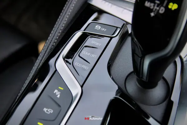 BMW 620 Gran Turismo 2019 - 36750 EUR, 104000 km - AUTO.MOTO.pt - 104000km - foto 50 de 66