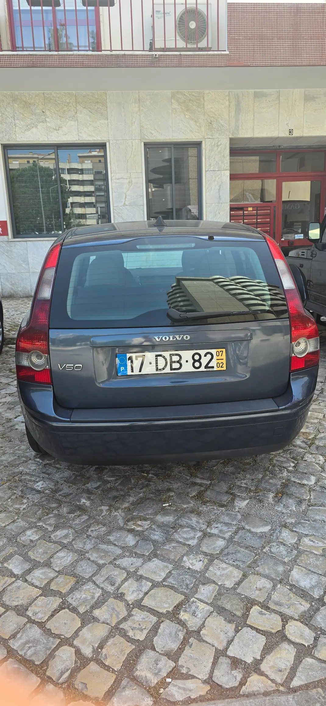 Volvo V50 2007 - 3990 EUR, 230000 km - 230000km - foto 3 de 13