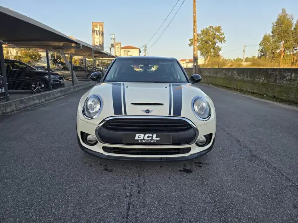 MINI Clubman 2018 - 15990 EUR, 184000 km - AUTO.MOTO.pt - 184000km - foto 2 de 42