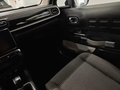 Citroën C3 2017 - 10990 EUR, 99000 km - AUTO.MOTO.pt - 99000km - foto 46 de 58