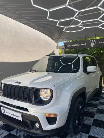 Jeep Renegade 2022 - 17900 EUR, 50000 km - AUTO.MOTO.pt - 50000km - foto 3 de 21