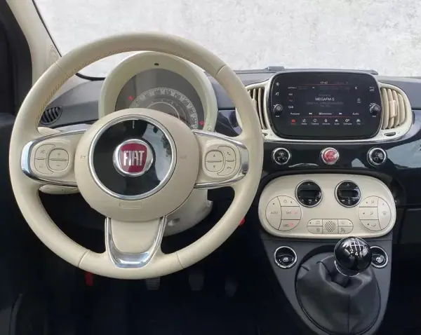 Fiat 500 2021 - 10900 EUR, 99987 km - AUTO.MOTO.pt - 99987km - foto 14 de 17