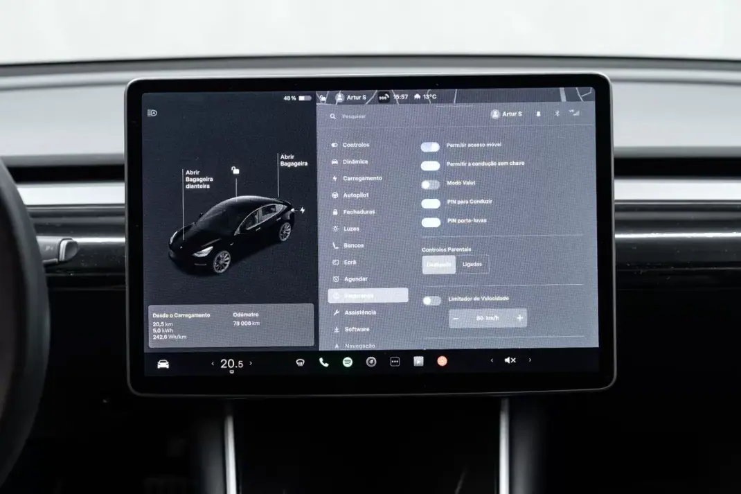Tesla Model 3 2020 - 30950 EUR, 78000 km - AUTO.MOTO.pt - 78000km - foto 37 de 46