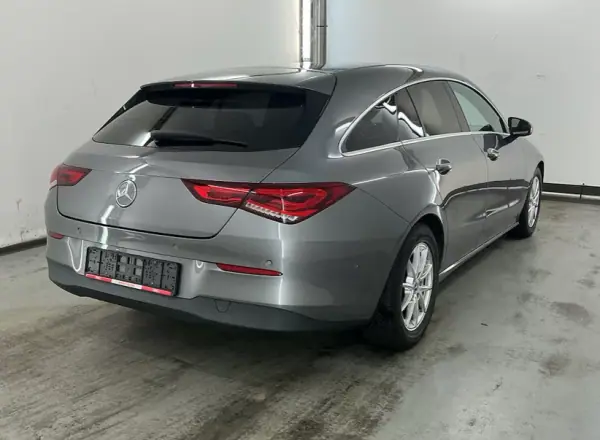 Mercedes-Benz CLA 180 2020 - 19400 EUR, 133315 km - AUTO.MOTO.pt - 133315km - foto 2 de 7