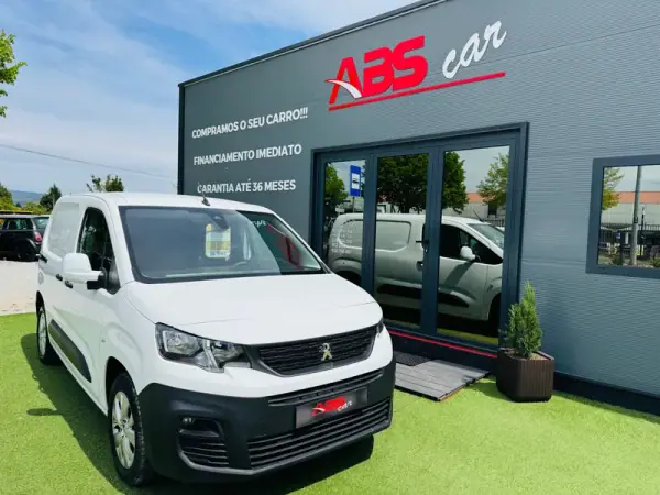 Peugeot FlexCab BlueHDi 100 L2 EHZ S&S Pro 2021 - 16000 EUR, 140000 km - 140000km - foto 5 de 22
