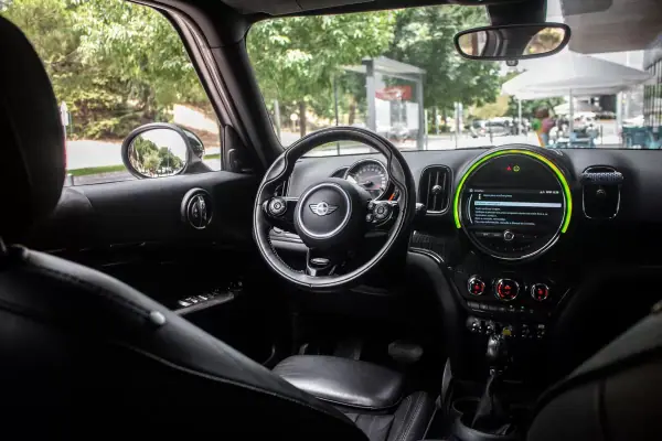 MINI Countryman 2018 - 19990 EUR, 92179 km - AUTO.MOTO.pt - 92179km - foto 33 de 44