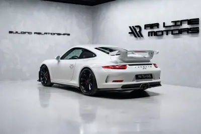 Porsche 991 2014 - 139950 EUR, 41000 km - AUTO.MOTO.pt - 41000km - foto 11 de 38