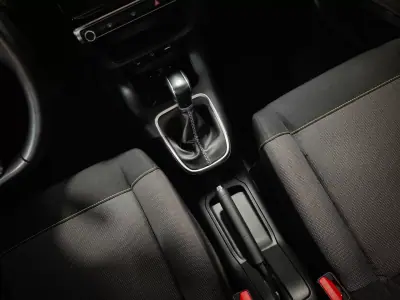 Citroën C3 2017 - 10990 EUR, 99000 km - AUTO.MOTO.pt - 99000km - foto 44 de 58