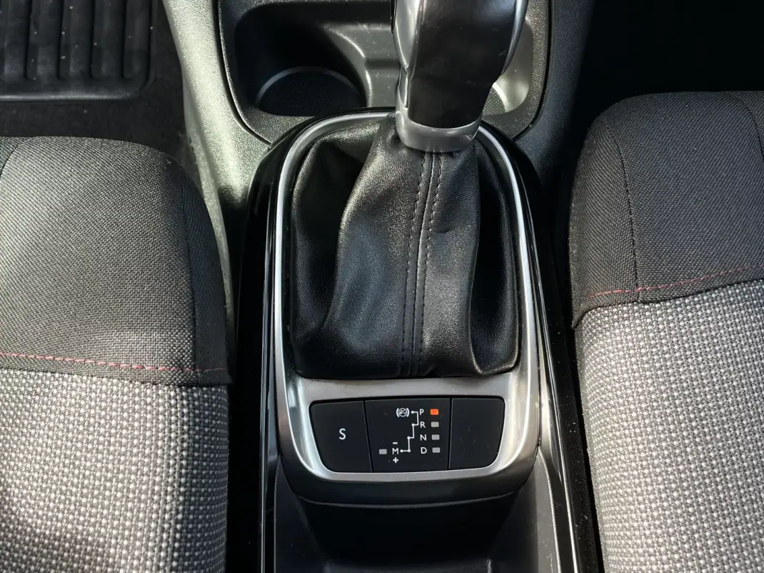 Citroën C4 Cactus 2019 - 12995 EUR, 70182 km - AUTO.MOTO.pt - 70182km - foto 23 de 37