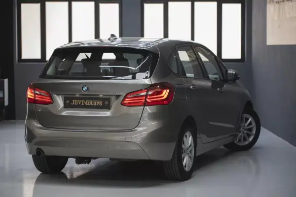 BMW 216 Active Tourer 2015 - 12750 EUR, 196513 km - AUTO.MOTO.pt - 196513km - foto 42 de 43