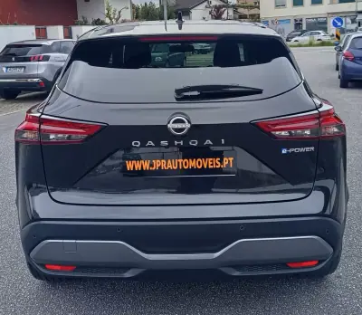 Nissan Qashqai 2023 - 23990 EUR, 89300 km - AUTO.MOTO.pt - 89300km - foto 8 de 22