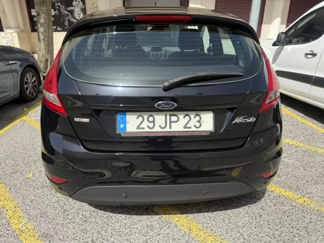 Ford Fiesta 2009 - 5500 EUR, 157000 km - 157000km - foto 11 de 30