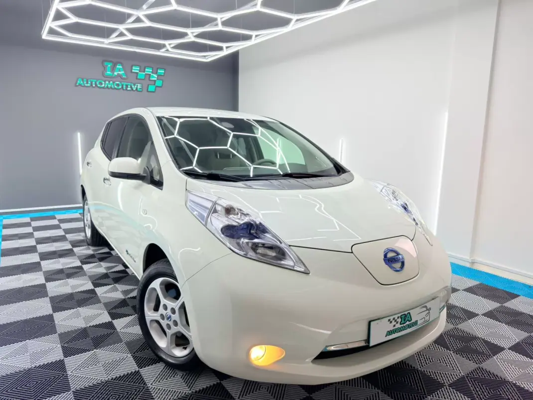 Nissan Leaf 2013 - 6250 EUR, 54000 km - AUTO.MOTO.pt - 54000km - foto 4 de 21