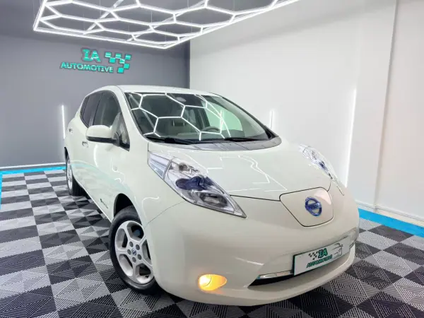 Nissan Leaf 2013 - 6500 EUR, 54000 km - AUTO.MOTO.pt - 54000km - foto 4 de 21
