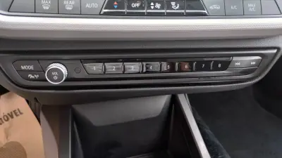 BMW 116 2022 - 18950 EUR, 127000 km - AUTO.MOTO.pt - 127000km - foto 40 de 45