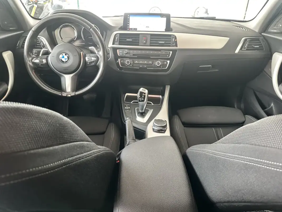 BMW 120 2018 - 18990 EUR, 240164 km - 240164km - foto 13 de 29
