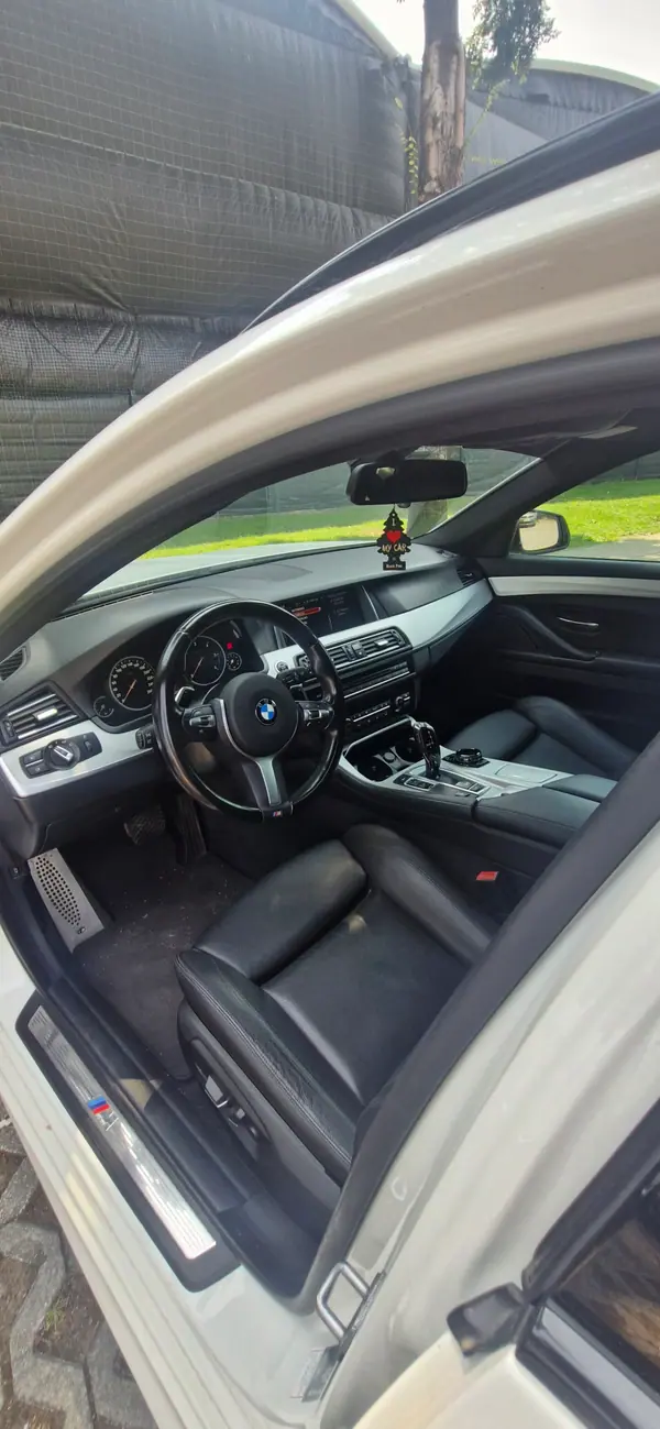 BMW 520 2016 - 18850 EUR, 222500 km - AUTO.MOTO.pt - 222500km - foto 12 de 19