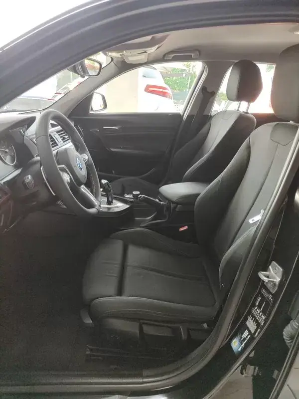 BMW 116 2016 - 17250 EUR, 111000 km - AUTO.MOTO.pt - 111000km - foto 15 de 38