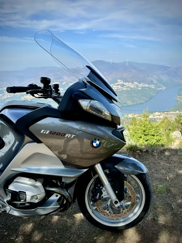 BMW R 1200 RT 2012 - 8450 EUR, 100000 km - AUTO.MOTO.pt - 100000km - foto 3 de 4