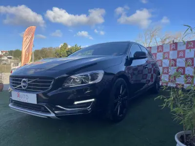Volvo V60 2015 - 14990 EUR, 184500 km - AUTO.MOTO.pt - 184500km - foto 5 de 21