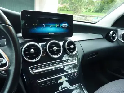 Mercedes-Benz C 300 2020 - 28900 EUR, 90842 km - AUTO.MOTO.pt - 90842km - foto 18 de 27