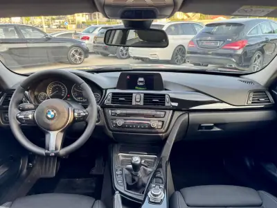 BMW 318 2014 - 10999 EUR, 270000 km - AUTO.MOTO.pt - 270000km - foto 7 de 24