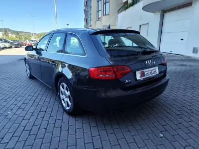 Audi A4 Avant 2010 - 10980 EUR, 243000 km - 243000km - foto 21 de 33